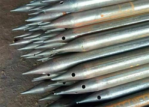 天桥隧道钢花管现货